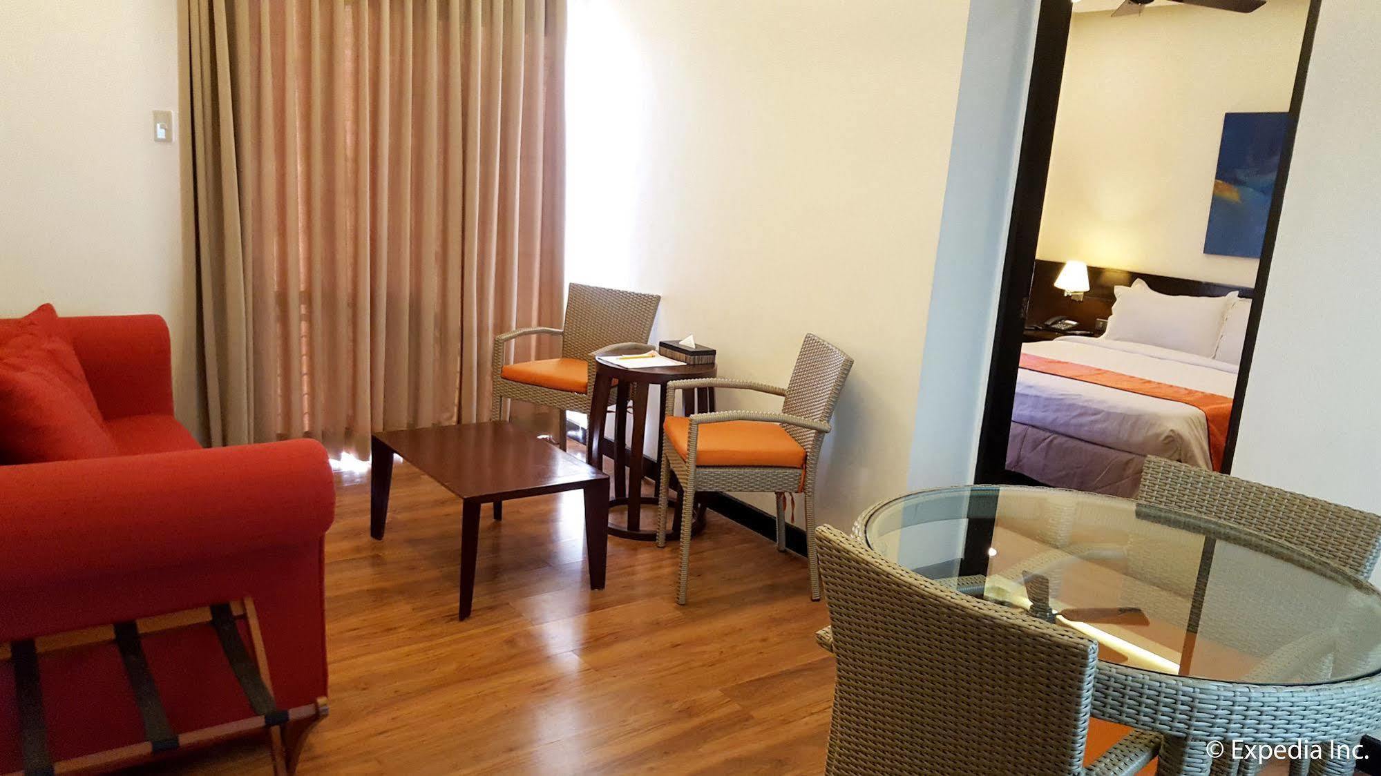 Giraffe Boutique Hotel Baguio City Exteriör bild
